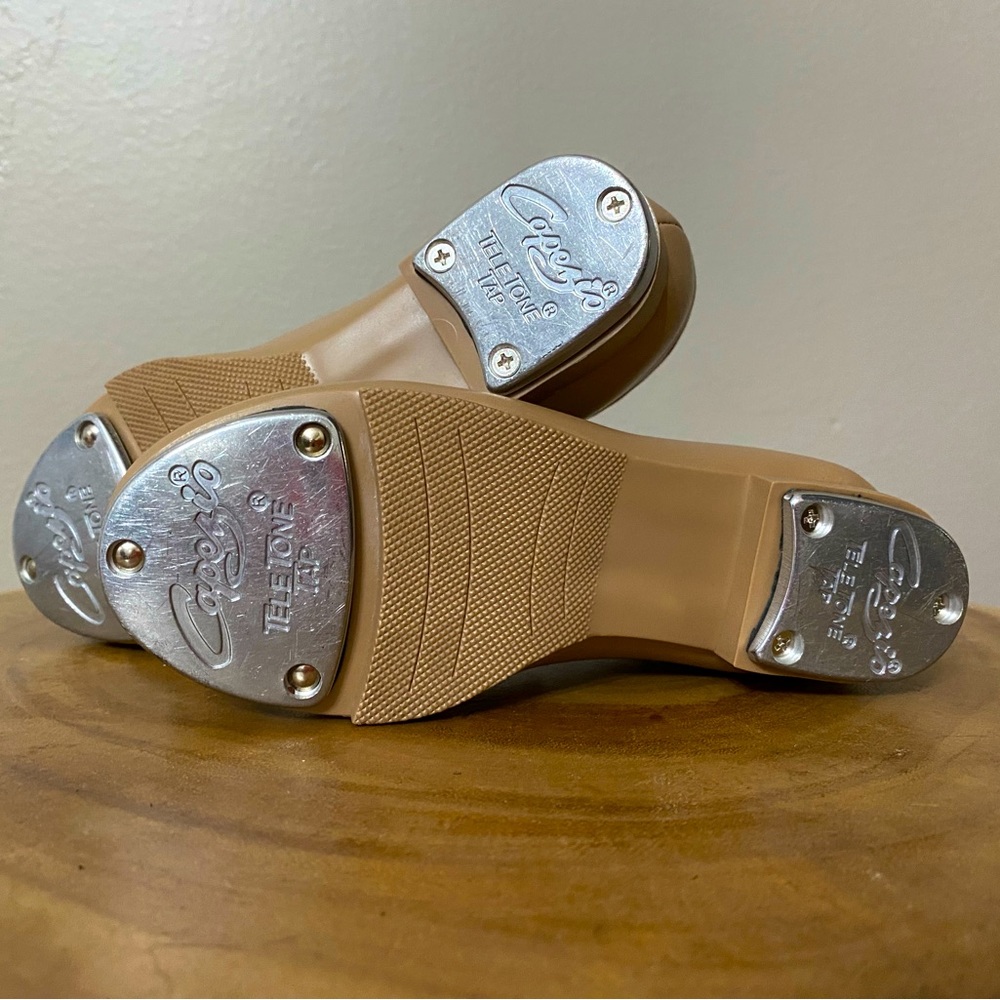 Capezio: Tap Shoes